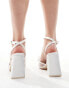 Фото #4 товара Be Mine Bridal Neila block heeled shoes with corsage in ivory