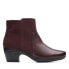 Фото #1 товара Clarks Emily Low Boot 26163795 Womens Burgundy Wide Ankle & Booties Boots 9.5