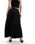 Фото #3 товара YAS satin pleated midi skirt in black - BLACK