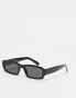 Фото #1 товара Pull&Bear bold rectangular sunglasses in black