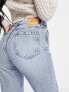 Фото #4 товара Джинсы женские Stradivarius Vintage-Mom-Jeans в светлом оттенке