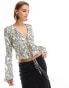 Фото #2 товара Superdry 70s sleeve pleated woven top in clover paisley