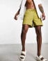 Фото #1 товара ASOS DESIGN wide chino shorts in shorter length in khaki