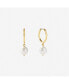 Серьги Ana Luisa Pearl Medium Hoops - Frida Gold, gold, pearl - фото #1