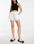 Фото #1 товара Bershka linen look tie waist shorts in white