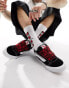 Vans Knu Skool trainers with red interest laces in black and white Черный, 43 - фото #4