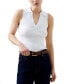 ფოტო #1 პროდუქტის Women's Cosysoft V-Neck Sleeveless Jumper