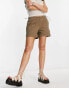 COLLUSION parachute short in brown