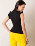 Фото #2 товара Женская блузка приталенного кроя с коротким рукавом черная RUE PARIS