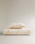 Children's diamond muslin bedspread