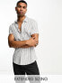 Фото #2 товара ASOS DESIGN slim fit short sleeve stripe shirt in white & black
