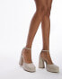 Фото #2 товара Topshop Daphne round toe heeled shoe in off white