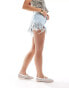 DTT extreme frayed festival denim shorts in light blue Голубой, 38 - фото #4