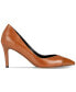 ფოტო #8 პროდუქტის Women's Michelle Slip-On Pointed-Toe Pumps-Extended sizes 9-14
