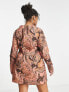 Фото #3 товара ASOS DESIGN Curve cotton puff sleeve mini dress with removable sleeves in tan swirl print