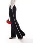 Фото #1 товара River Island side stripe trouser in black