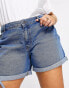 Noisy May Curve mom denim shorts in medium blue wash Голубой, EU 54 - фото #3