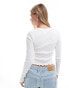 Фото #4 товара Brave Soul long sleeve lettuce hem top in white