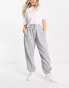 Nike mini swoosh oversized high rise joggers in grey and sail grau, L - фото #1