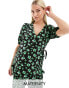 Фото #2 товара Mamalicious Maternity nursing wrap top co-ord in palm flower print