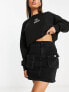 Фото #1 товара Urban Revivo mini denim cargo skirt in black