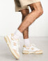 Фото #6 товара New Balance 550 trainers with a gumsole in white