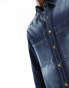 Фото #4 товара ASOS DESIGN double pocket denim overshirt in dark blue wash