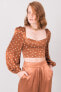 Фото #9 товара Женская укороченная блузка с длинным объемным рукавом и геометричным вырезом Factory Price