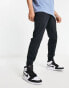 Berghaus Theran slim jogger in black