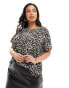 ONLY Curve woven top in leopard print Bimsstein, 52 - фото #1