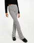 Noisy May Tall flared trousers in black houndstooth WHT BLK HOUNDSTOOTH, XS - фото #4