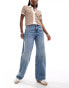 Фото #3 товара Monki Naoki low rise loose fit baggy jeans in dessert blue