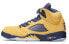 Кроссовки женские Nike Air Jordan 5 Retro Michigan (2019) (Желтый) Желтый, 42.5 - фото #1