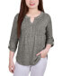 ფოტო #1 პროდუქტის Petite 3/4 Roll Tab Sleeve Pintuck Top