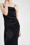 Bodycon Basic Askılı Siyah Saten Midi Elbise Z6815az22wn