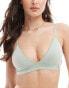 Фото #2 товара Calvin Klein lightly lined triangle bralette in light green