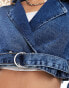 Noisy May cropped denim jacket with belt detail in mid wash blue Mittelblaues Denim, XS - EU 34 - фото #2