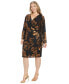 ფოტო #3 პროდუქტის Plus Size Foil-Flower Faux-Wrap Sheath Dress