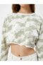 Batik Desenli Bisiklet Yaka Crop Sweatshirt