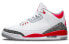 Фото #2 товара Jordan Air Jordan 3 retro "fire red" 耐磨 中帮 复古篮球鞋 男女同款 火焰红白 2022复刻版 / Кроссовки Jordan Air Jordan DN3707-160