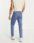 ASOS DESIGN – Dad-Jeans in verwaschenem Mittelblau