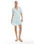 Фото #3 товара Vero Moda Tall wrap front mini dress in light blue floral