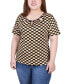 Фото #1 товара Plus Size Short Sleeve with Ring Details Top