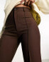 Фото #3 товара Pull&Bear high waisted tailored straight leg trouser with front seam in chocolate brown