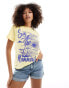 Stradivairus STR summer kiss tee in yellow