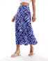 Фото #1 товара Mango satin printed midi skirt in blue