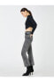 Фото #1 товара Crop Paçalı Normal Bel Kot Pantolon - Victoria Crop Jean