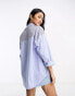 Фото #2 товара In The Style contrast oversized shirt in blue stripe