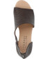 ფოტო #11 პროდუქტის Women's Aretha Perforated Peep Toe Wedge Sandals