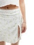 Glamorous a line mini skirt with thigh split in pink vintage floral with lace trim 38 - фото #7